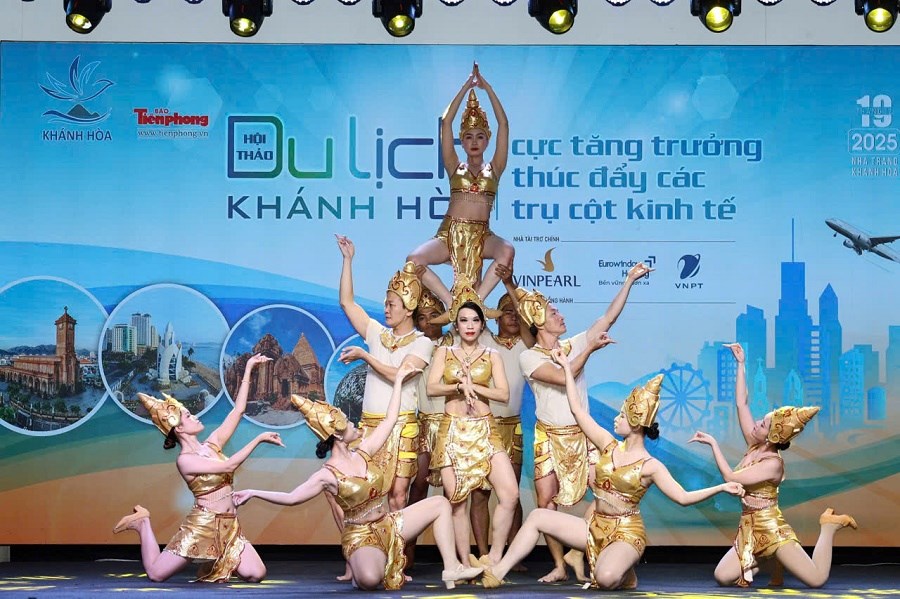 Bài 2: Phát triển đồng bộ giữa du lịch, thương mại và đầu tư - ảnh 4