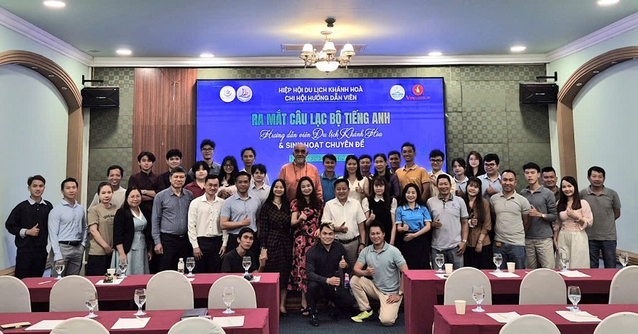 Khánh Hòa: Ra mắt CLB Tiếng Anh Hướng dẫn viên Du lịch - ảnh 3