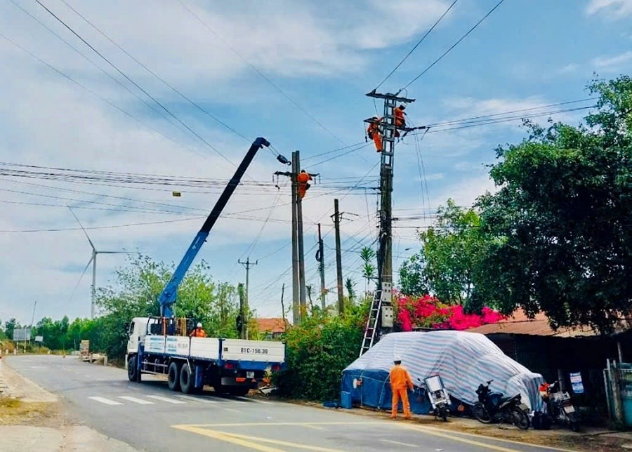 Gia Lai: Đảm bảo cung ứng điện an toàn trong cao điểm mùa khô - ảnh 2