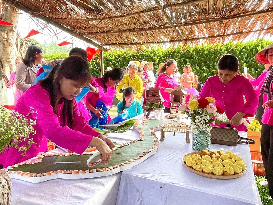 Gia Lai: Rộn ràng sắc vị Ngày hội bánh truyền thống  - ảnh 2