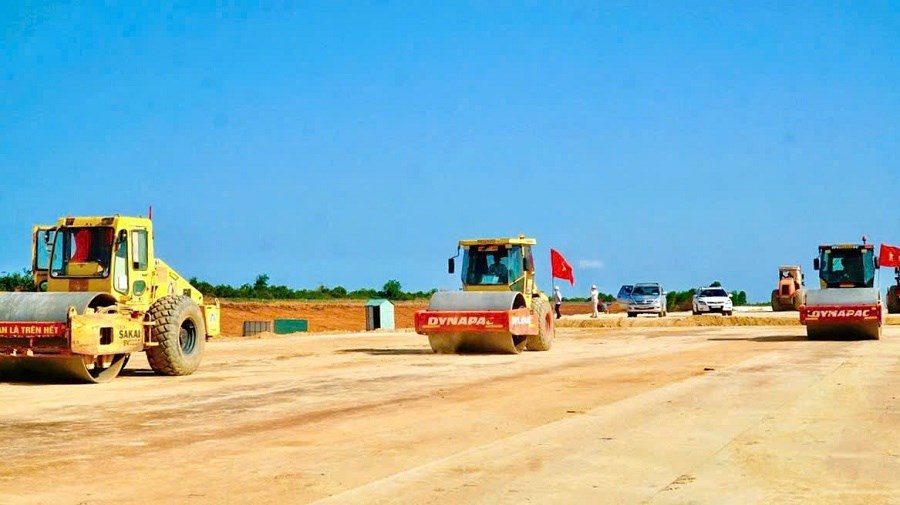 Gia Lai đẩy nhanh tiến độ các công trình, dự án trọng điểm - ảnh 1