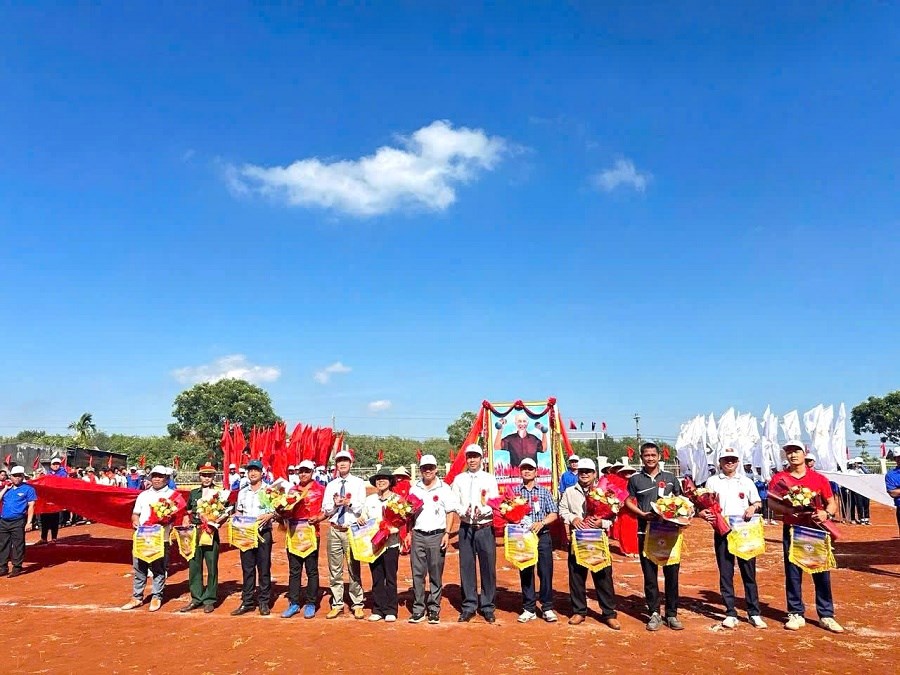 Gia Lai: Hơn 500 VĐV tham dự Đại hội TDTT xã Ia Pia lần thứ I - ảnh 2