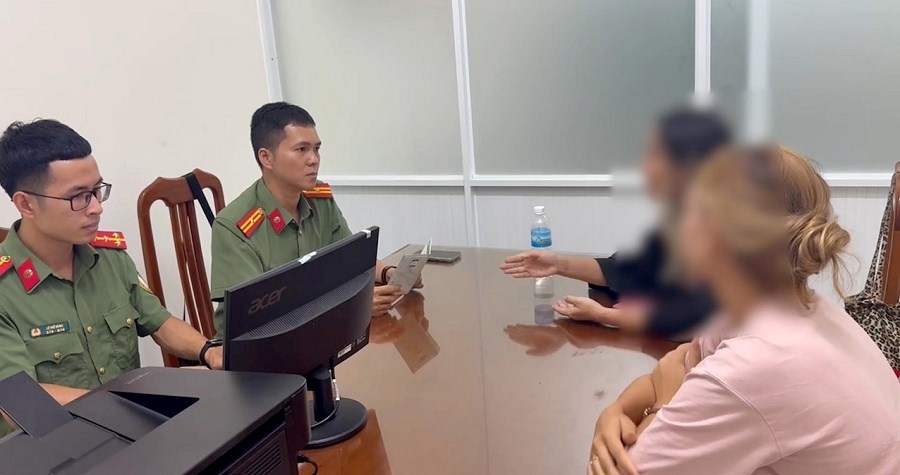 Khánh Hòa: Tăng cường quản lý du khách nước ngoài  - ảnh 3