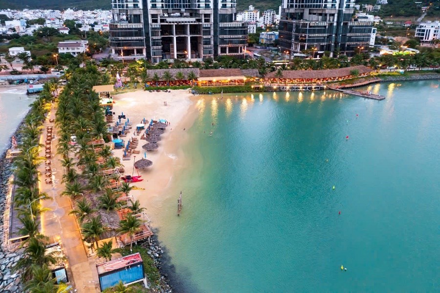 Marina Beach Club - trải nghiệm du lịch biển đêm hấp dẫn tại Nha Trang - ảnh 9