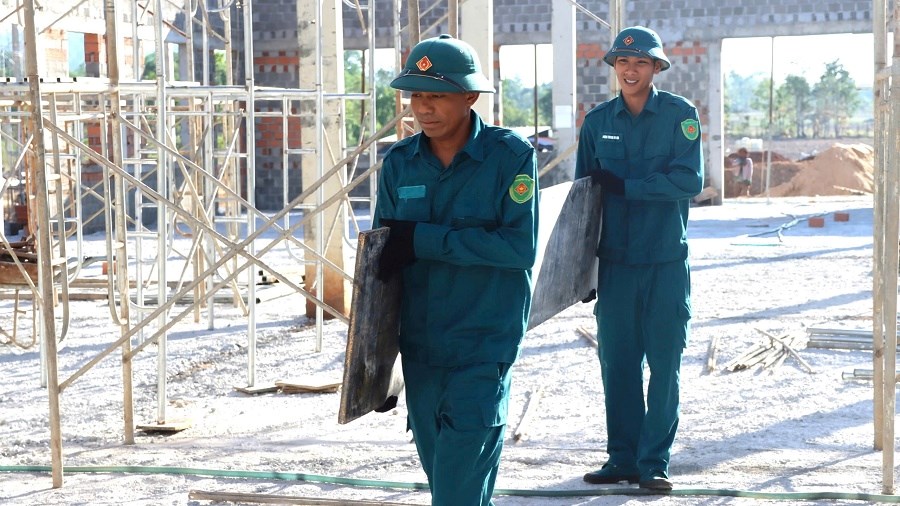 Gia Lai: Nỗ lực đẩy nhanh tiến độ xây dựng trường học nơi phên dậu Tổ quốc - ảnh 4