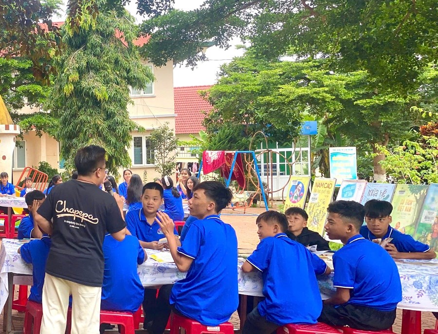 Gia Lai: Chương trình “Trang sách mùa hè” gieo mầm văn hoá đọc cho trẻ em yếu thế - ảnh 3
