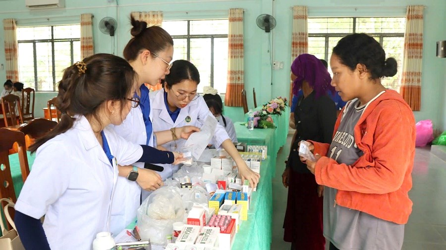 Học sinh vùng biên háo hức đón chờ ngôi trường mới - ảnh 3