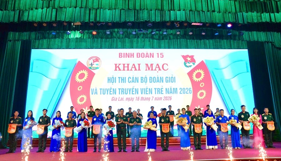  Sôi nổi Hội thi Cán bộ Đoàn giỏi và Tuyên truyền viên trẻ Binh đoàn 15  - ảnh 2