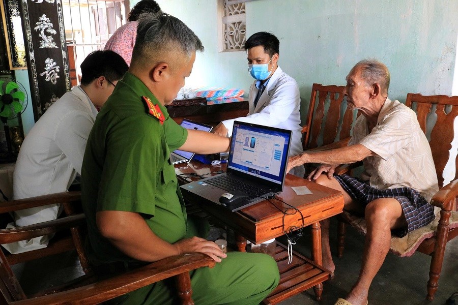 Khánh Hòa: Triển khai cao điểm thu nhận mẫu sinh phẩm ADN, góp phần xác định danh tính liệt sĩ - ảnh 4