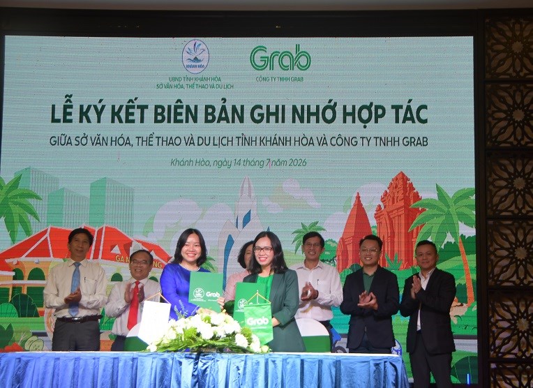 Khánh Hòa: Đẩy mạnh chuyển đổi số, thúc đẩy phát triển kinh tế - xã hội  - ảnh 3