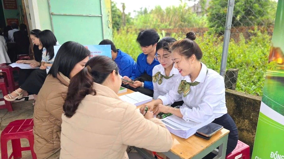Gia Lai: Ra mắt mô hình điểm “Gia đình văn hóa số” - ảnh 2