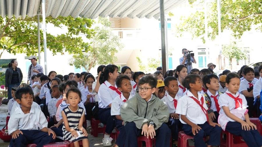  Khánh Hòa: Tinh gọn mạng lưới giáo dục, nâng cao hiệu quả dạy - học - ảnh 1