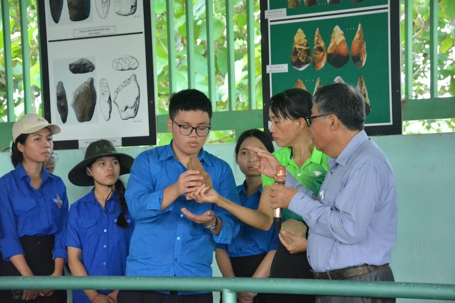 Chạm vào lịch sử từ những dấu tích khảo cổ - ảnh 4