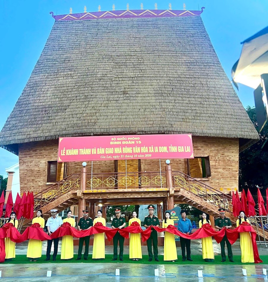 Gia Lai: Thắp sáng vùng biên từ những công trình nghĩa tình quân dân - ảnh 1