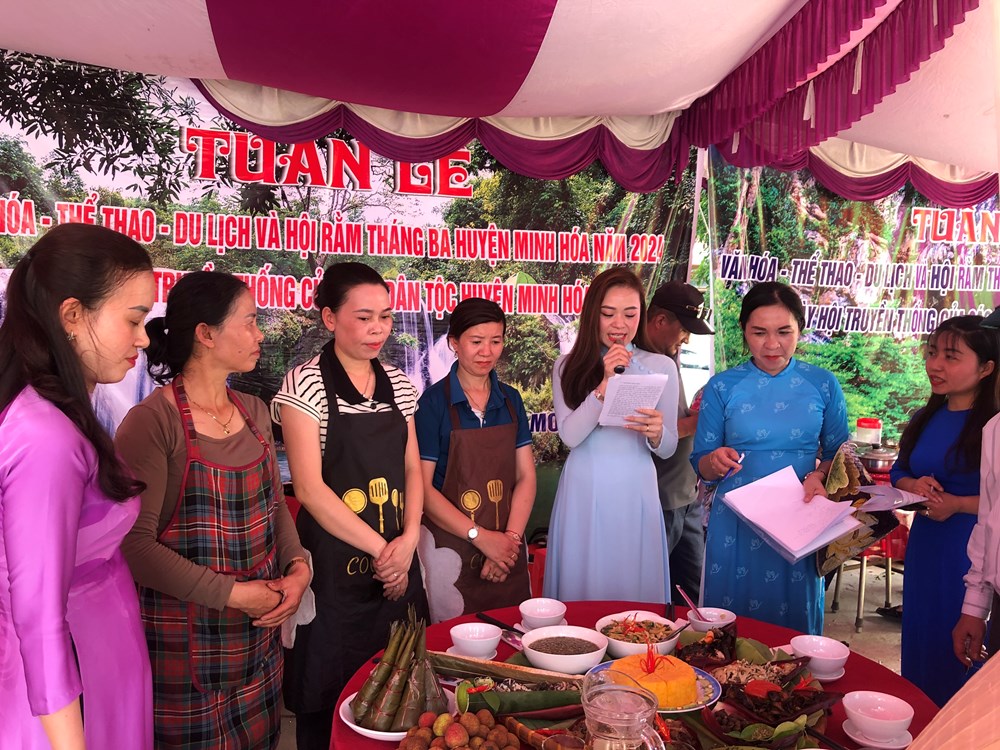 Thưởng thức ẩm thực tại Hội Rằm tháng ba Minh Hóa - ảnh 3