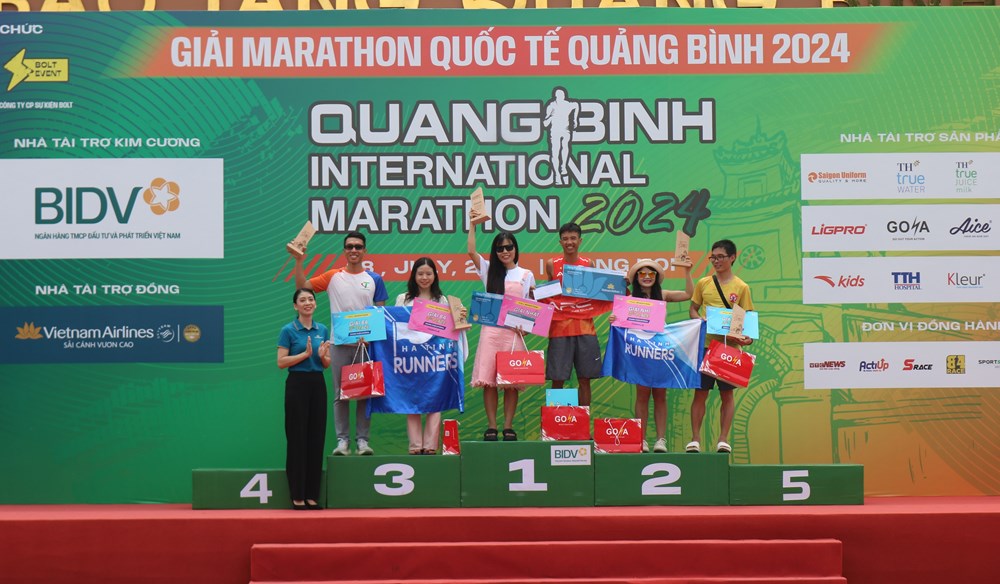 Ngày hội chạy marathon với nhiều trải nghiệm thú vị bên bờ Nhật Lệ - ảnh 3