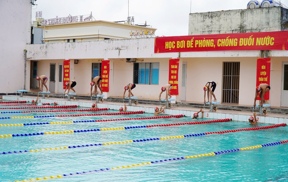 Quảng Bình phát động toàn dân tập luyện môn bơi, phòng chống đuối nước - ảnh 4