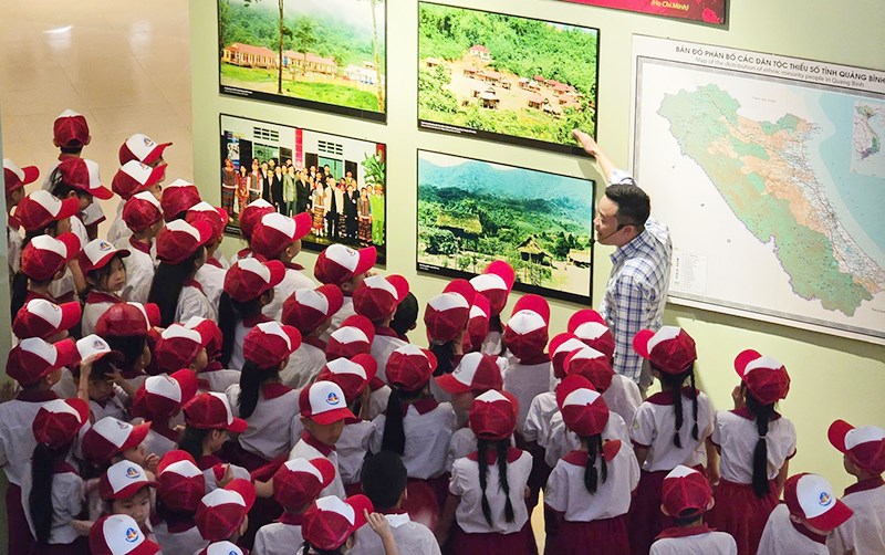 Lôi cuốn du khách từ không gian trưng bày hiện vật của đồng bào dân tộc thiểu số - ảnh 2