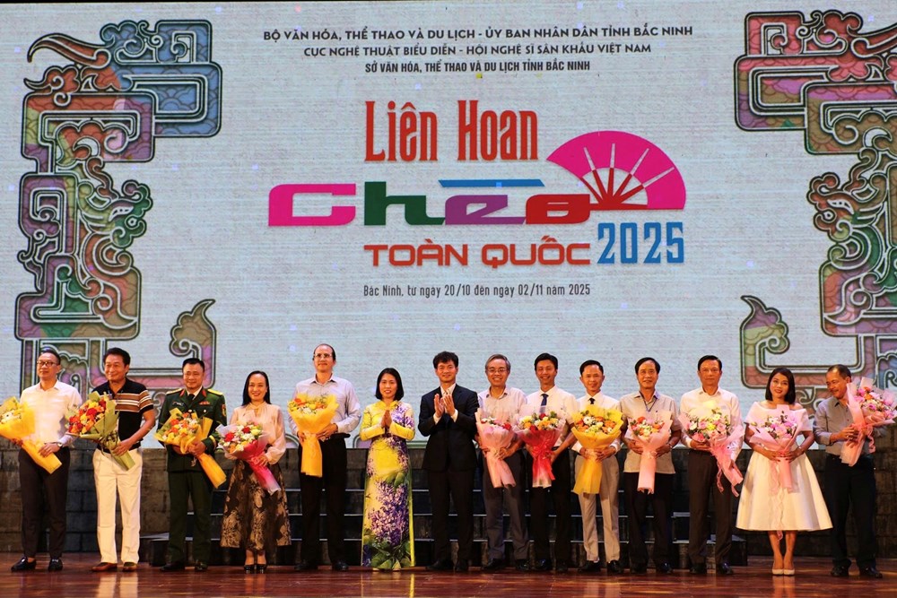 Khai mạc Liên hoan Chèo toàn quốc 2025 - ảnh 3