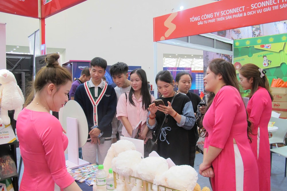 Người dân nô nức trải nghiệm “Tinh hoa văn hóa Việt Nam”  - ảnh 13