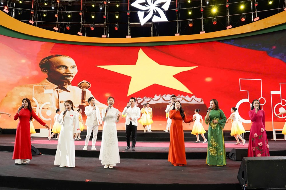 Hơi thở nghệ thuật tại Triển lãm mùa Thu lần thứ nhất - năm 2025 - ảnh 5