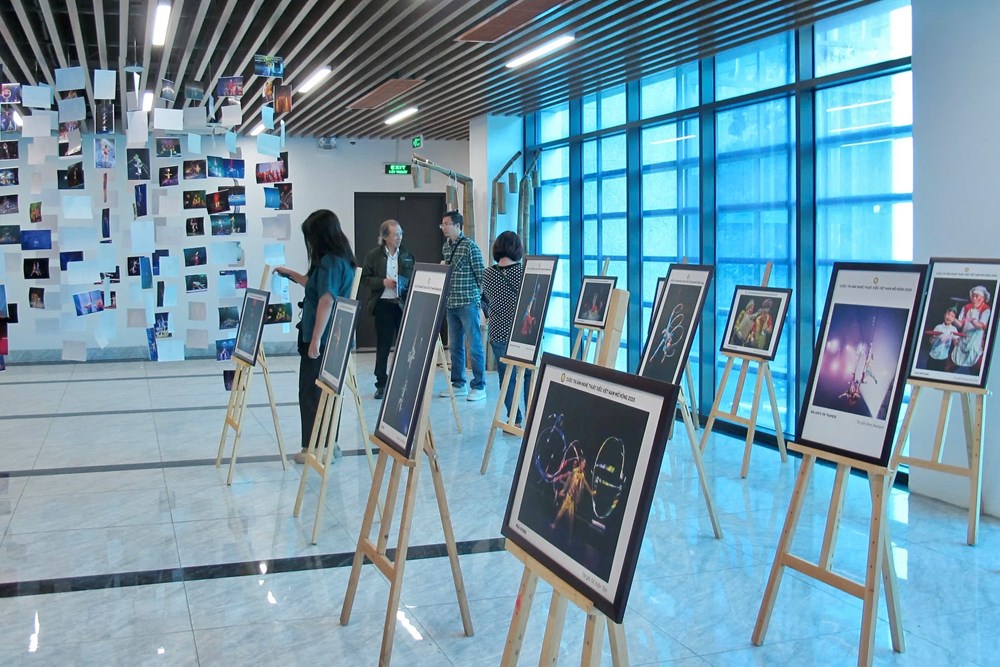 Trao giải và khai mạc Triển lãm Cuộc thi ảnh Nghệ thuật xiếc 2025 - ảnh 3