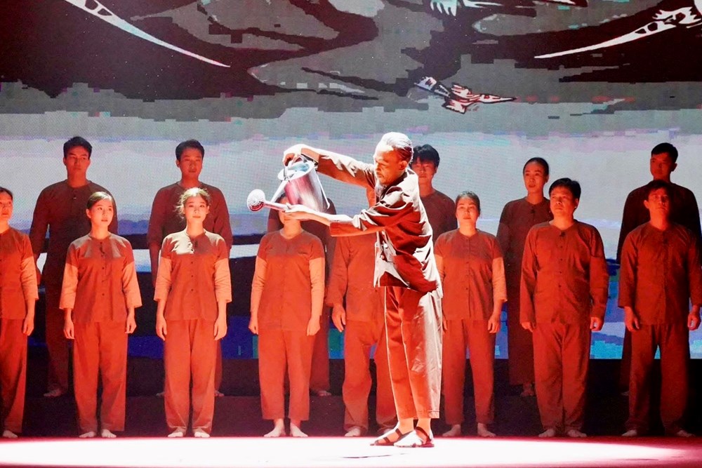 Nhà hát Kịch Việt Nam “bội thu” giải thưởng tại sân chơi thử nghiệm  - ảnh 2