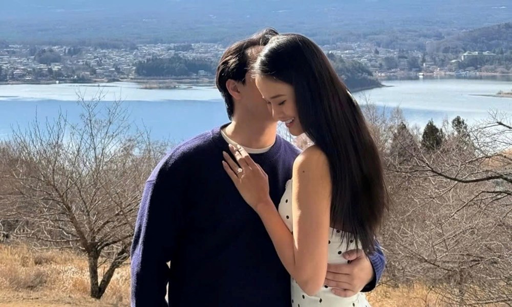 Á hậu Hương Ly lên xe hoa cùng chồng doanh nhân - ảnh 4