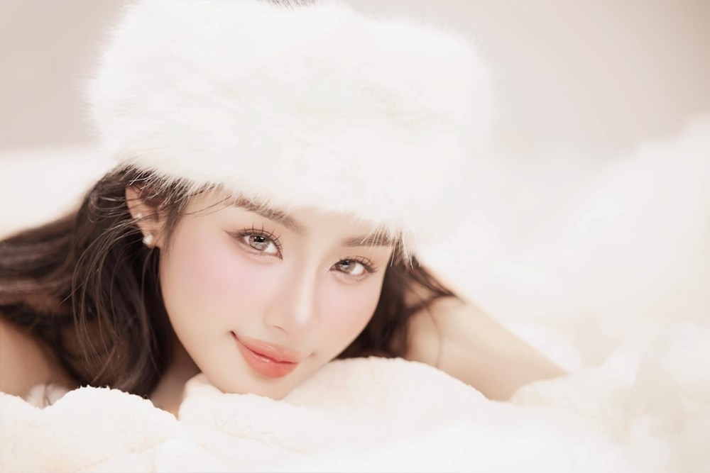 Cô nàng “điên tình” trong phim “Cách em 1 milimet” gây chú ý - ảnh 5