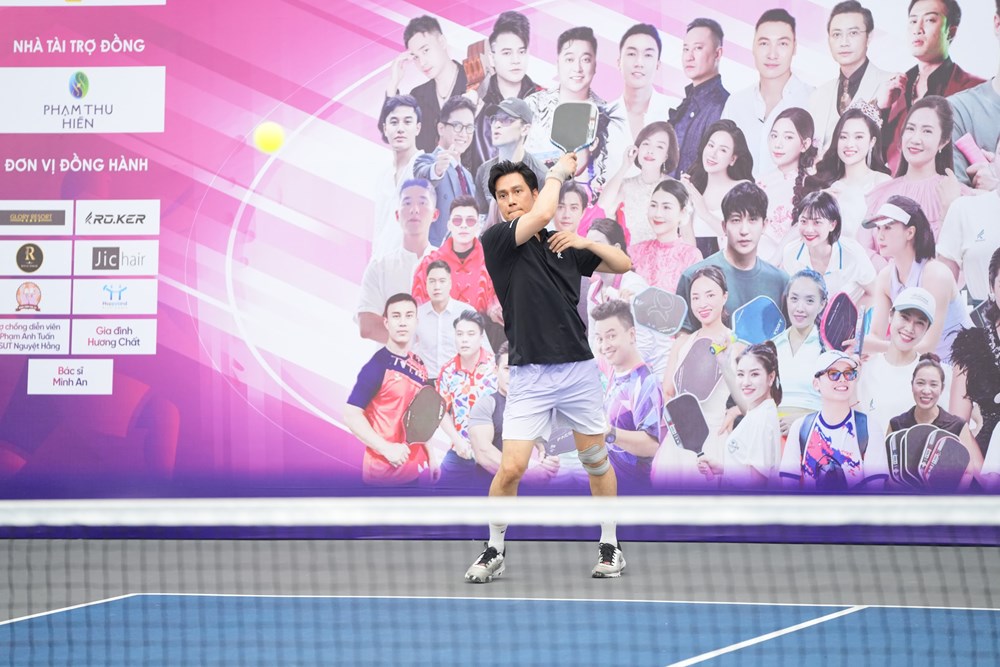 Dàn nghệ sĩ Việt hội tụ tại giải pickleball V-Stars 2025 - ảnh 2