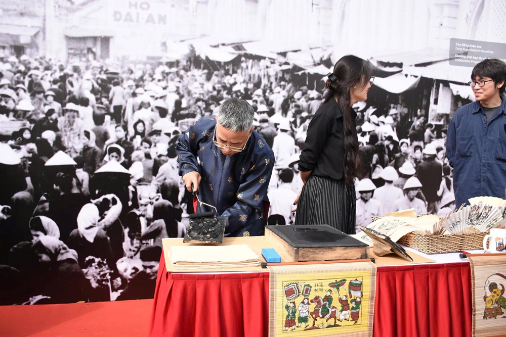 Khai mạc trưng bày “Di sản văn hóa​ Việt Nam - Sức sống từ truyền thống đến hiện đại” - ảnh 8