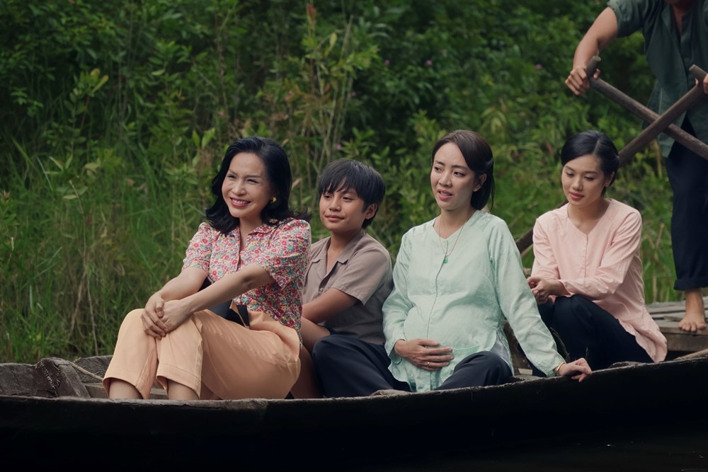 “Ai thương ai mến” hụt hơi trước “Thiên đường máu” - ảnh 1