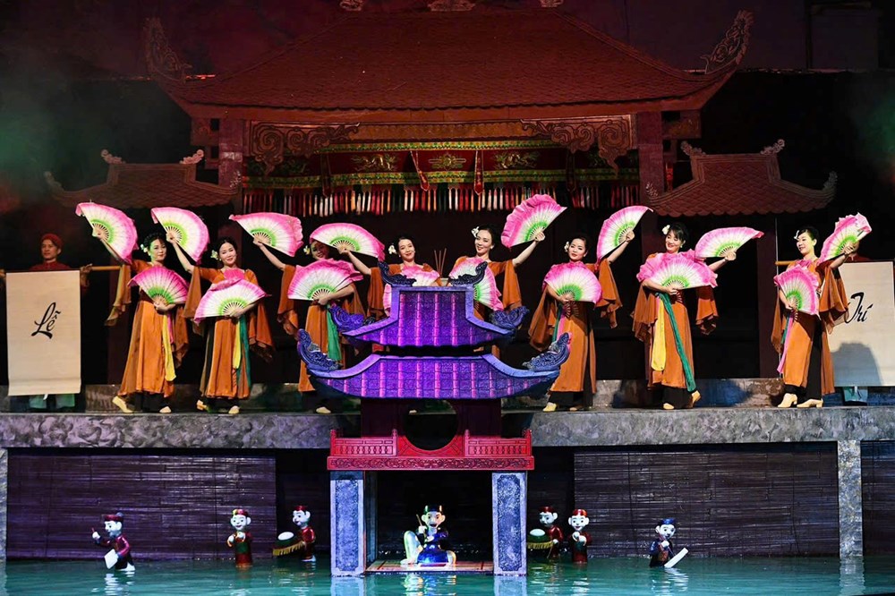 Nhà hát Múa rối Việt Nam: Thủy đình Việt bứt phá trên những sân khấu lớn - ảnh 1
