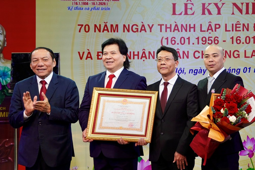 Khẳng định thương hiệu, chủ động đóng góp vào nền công nghiệp văn hóa  - ảnh 1