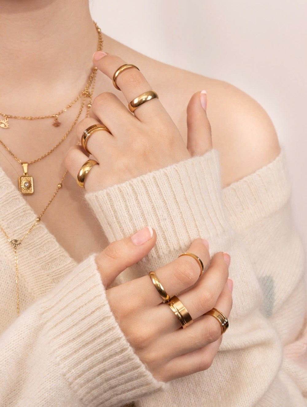 5 sai lầm phổ biến khi chọn trang sức đi tiệc tất niên - ảnh 3