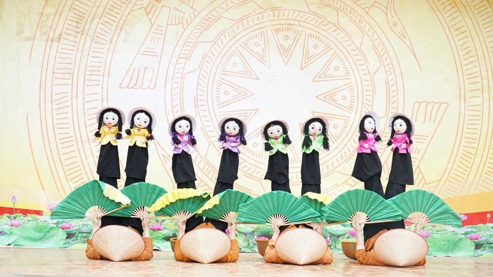 Đưa​ nghệ thuật múa rối đến với đồng bào vùng sâu, vùng xa - ảnh 3