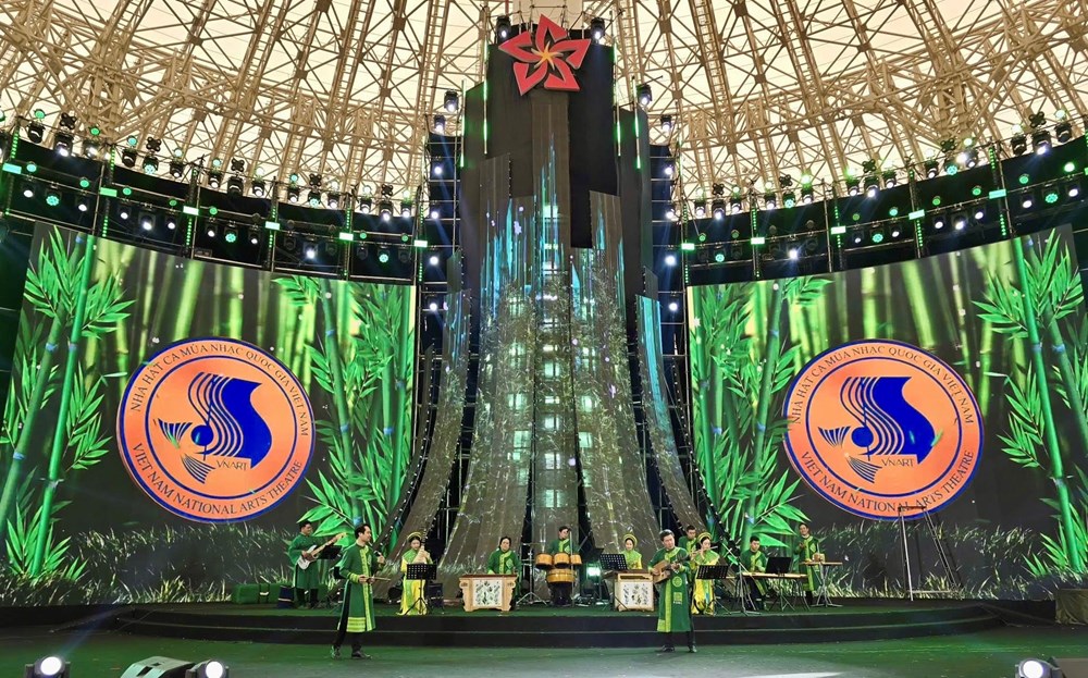 Sắc màu nghệ thuật rộn ràng tại Hội chợ Mùa Xuân 2026 - ảnh 1