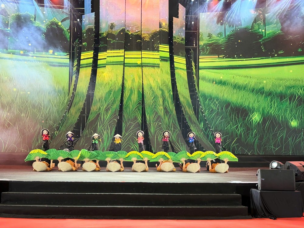  Điểm hẹn của những chương trình nghệ thuật hấp dẫn - ảnh 1