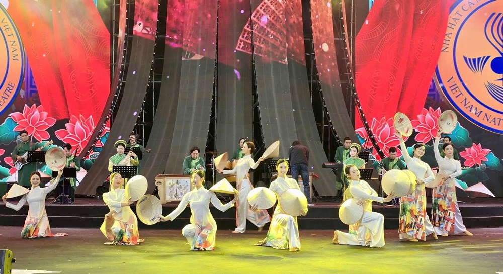  Điểm hẹn của những chương trình nghệ thuật hấp dẫn - ảnh 7