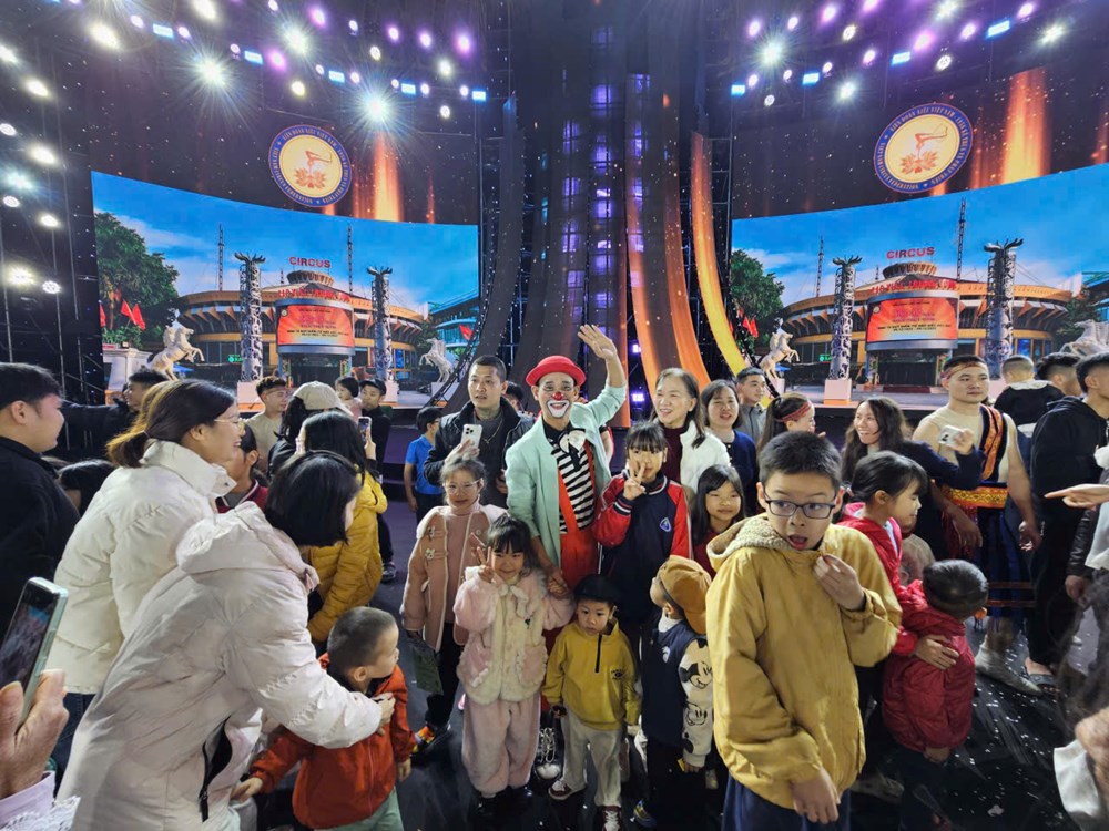  Điểm hẹn của những chương trình nghệ thuật hấp dẫn - ảnh 9