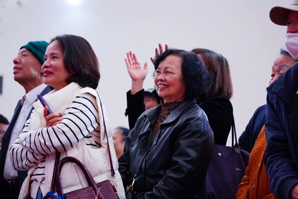 Xiếc thu hút khán giả tại Hội chợ Mùa Xuân 2026 - ảnh 8