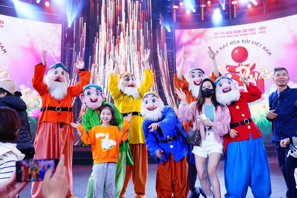 Sức hút của nghệ thuật rối tại Hội chợ Mùa Xuân 2026 - ảnh 6