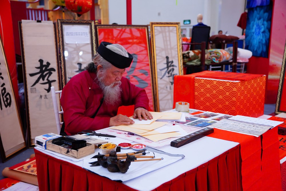 Không gian truyền thống giữa lòng Hội chợ Mùa Xuân năm 2026 - ảnh 11