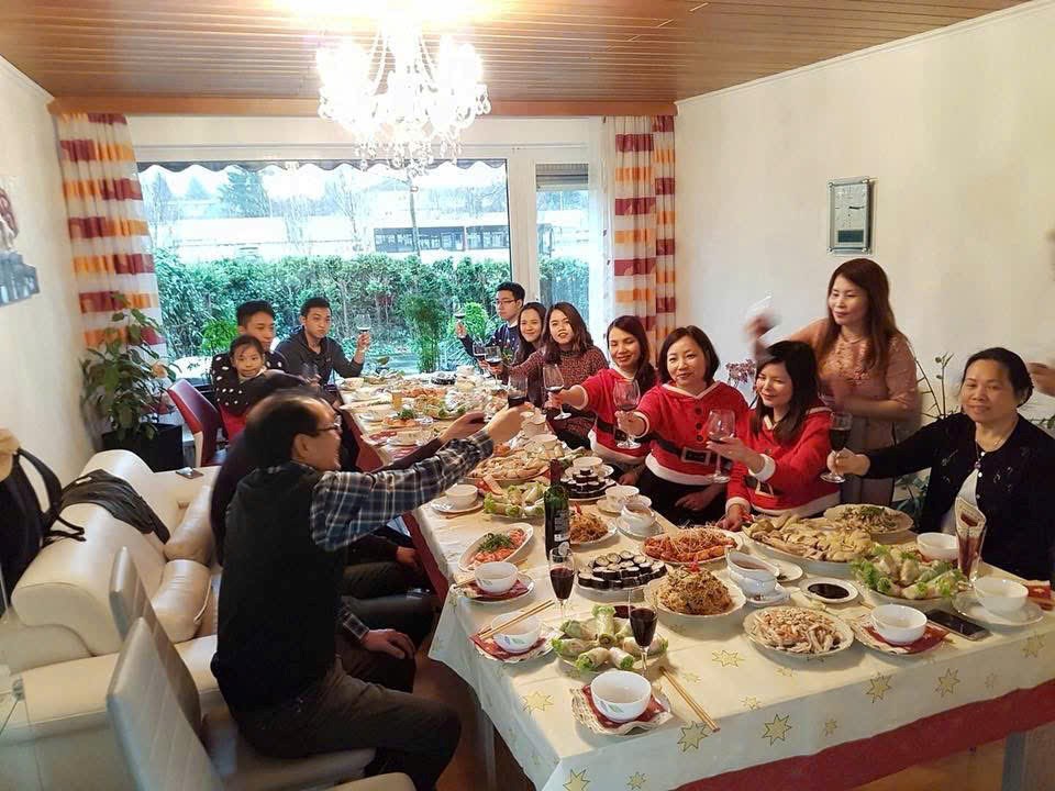 Tết Việt giữa châu Âu: Khi mùa xuân đi theo bước chân người xa xứ - ảnh 4