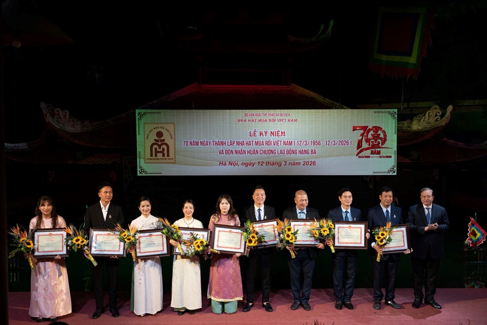 Nhà hát Múa rối Việt Nam kỷ niệm 70 năm Ngày thành lập và đón nhận Huân chương Lao động hạng Ba - ảnh 5