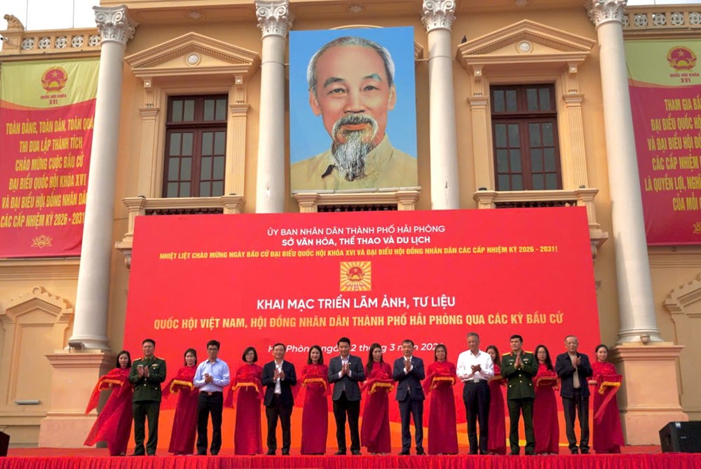 Hải Phòng tổ chức triển lãm ảnh, tư liệu hướng tới ngày bầu cử   - ảnh 1