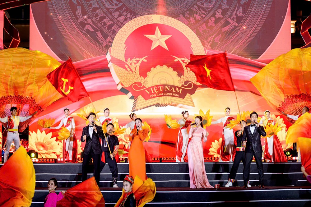 Nhà hát Múa rối Thăng Long góp sắc màu nghệ thuật vào ngày hội bầu cử - ảnh 5