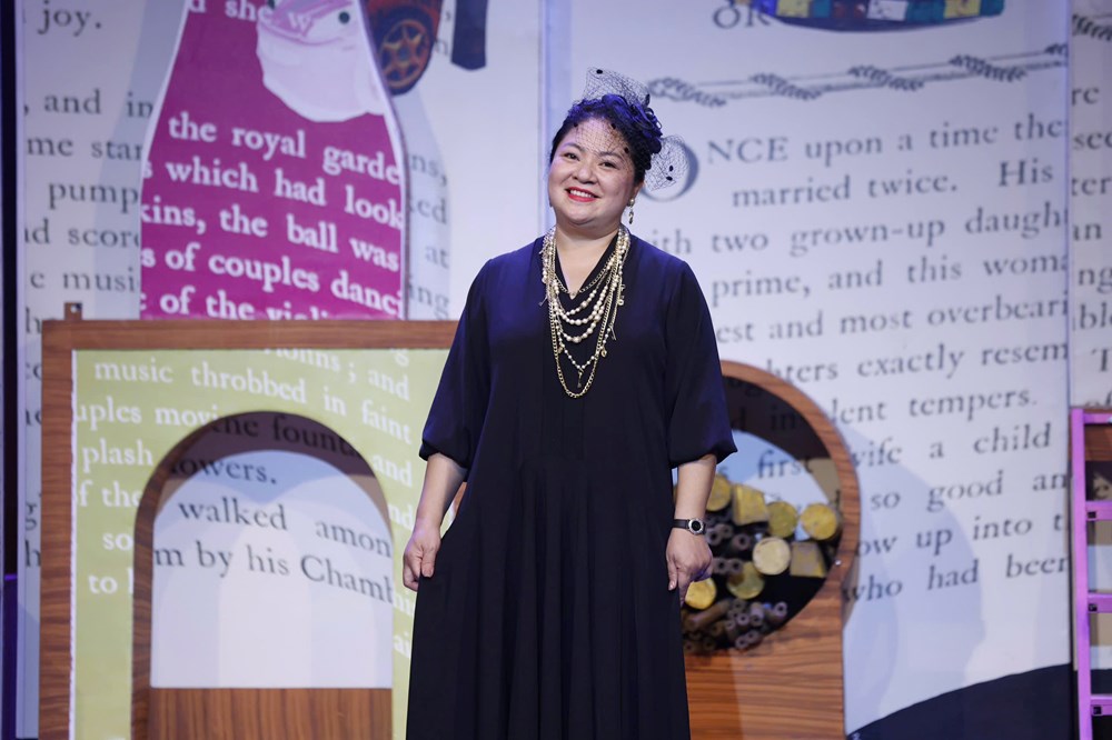 Lọ Lem trên sân khấu kịch không còn chờ phép màu - ảnh 12