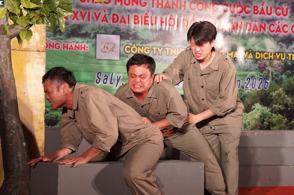 Nhà hát Kịch Việt Nam mang nghệ thuật đến vùng sâu, vùng xa tỉnh Bắc Ninh - ảnh 4