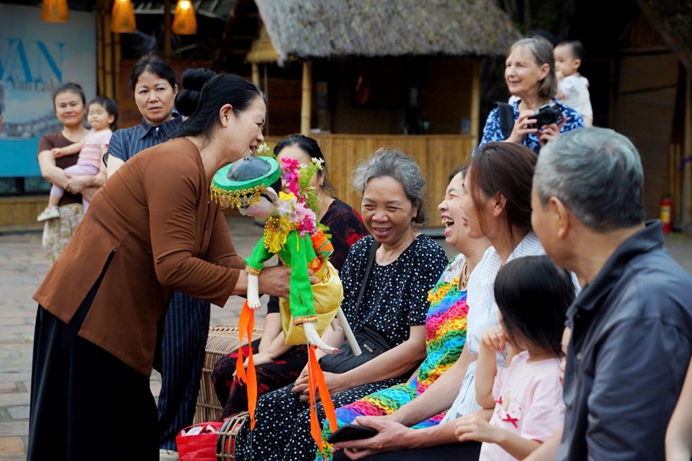 Trải nghiệm nghệ thuật múa rối giữa lòng đô thị Hà Nội - ảnh 6
